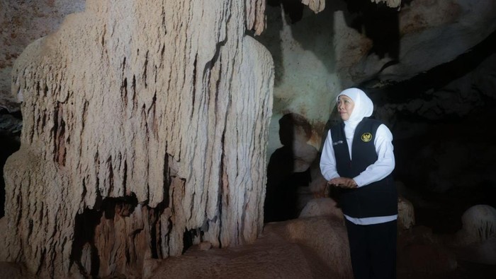 Gubernur Khofifah