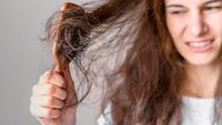 8 Cara Agar Rambut Tidak Kering, Terlihat Sehat Dan Kuat