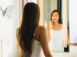 5 Produk Makeup Natural dan Tahan Lama untuk Liburan Natal dan Tahun Baru