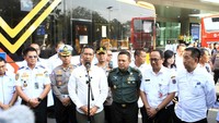 Jumlah pekerja di Bandara Soekarno-Hatta sekitar 40.000-50.000 orang setiap harinya, serta jumlah penumpang pesawat di Bandara Soekarno-Hatta sebelum pandemi berkisar 180.000-200.000 orang.  