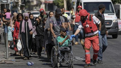 Ramai-ramai Warga Palestina Tinggalkan Jenin yang Dibombardir Israel