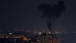 Balas Tembakan Roket, Israel Lancarkan Serangan Udara ke Gaza