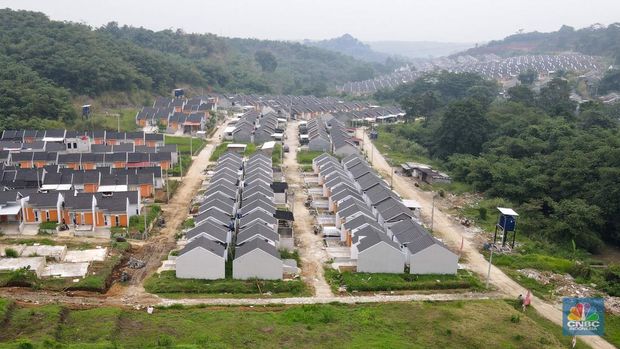 Suasana perumahan subsidi pemerintah Bumi Griasadi di Kawasan, Ciseeng Kabupaten Bogor, Jawa Barat, Rabu, (5/7). (CNBC Indonesia/Muhammad Sabki)