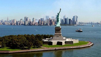 Patung Liberty hilang jadi tidak menarik. Foto: DesignCrowd via Boredpanda
