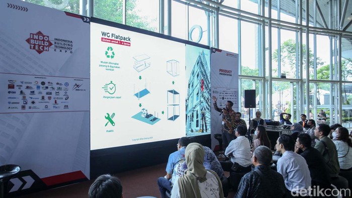 PT Wijaya Karya Bangunan Gedung Tbk. (WEGE) hadir dalam ekshibisi Indo Build Tech ke-23. Mereka memperkenalkan konstruksi ramah lingkungan.