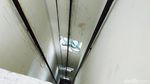 Foto: Tragedi Lift Barang Anjlok dari Lantai 5 Tewaskan 7 Pekerja