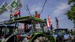 Aksi Petani Konvoi Traktor di Jalanan Madrid, Serukan Bantuan Kekeringan