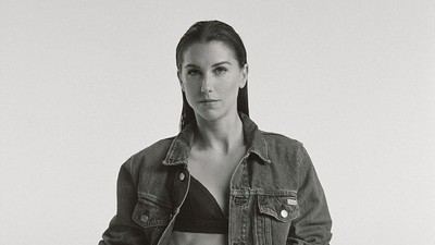 Foto: 5 Pesepakbola Wanita Didapuk Jadi Model Pakaian Dalam Calvin Klein
