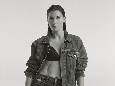 Foto: 5 Pesepakbola Wanita Didapuk Jadi Model Pakaian Dalam Calvin Klein