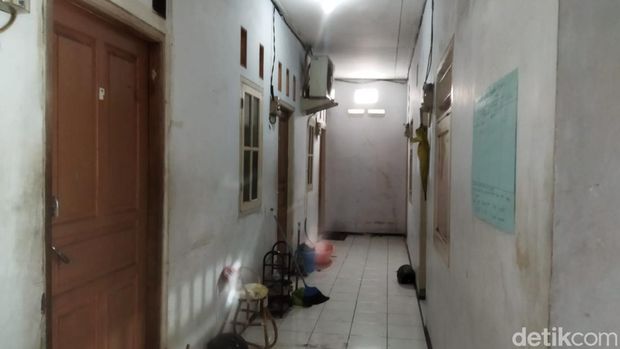 Ayah simpan jasad bayinya di freezer tinggal di kontrakan di gang sempit di Jalan Tanah Seratus, Sudimara Jaya, Ciledug, Kota Tangerang.
