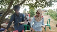 Wahh ini harta karun sesungguhnya sudah ketemu Makan siang dgn menu yg wenak puol