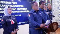 BP2MI mengusulkan besaran upah minimal bagi PMI sektor domestik di Singapura dari sebesar SG$550 menjadi sebesar SG$750 (Rp 8,3 juta) bagi pekerja migran Indonesia yang belum memiliki pengalaman atau pekerja migran Indonesia yang baru. Selanjutnya besaran upah minimal dari sebesar SG$550 naik menjadi sebesar SG$900 (Rp 10 juta) bagi pekerja migran Indonesia yang telah memiliki pengalaman kerja atau pekerja migran Indonesia yang melakukan perpanjangan kontrak. 