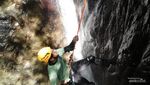 Coba Deh Canyoning di Curug Ngumpet, Seru Pakai Banget!