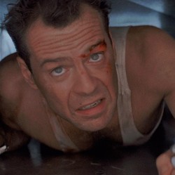 Kondisi Bruce Willis Makin Mengkhawatirkan, Die Hard Tetap Abadi