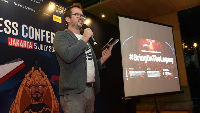 Babak final ESL Snapdragon Mobile Legends: Bang Bang Pro Series Season 3 bakal meriah. Sebab ada beberapa gaming content creator kondang yang nantinya hadir, seperti Windah Basudara dan Vonzy.