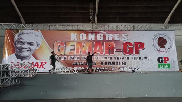 ganjar gemar surabaya