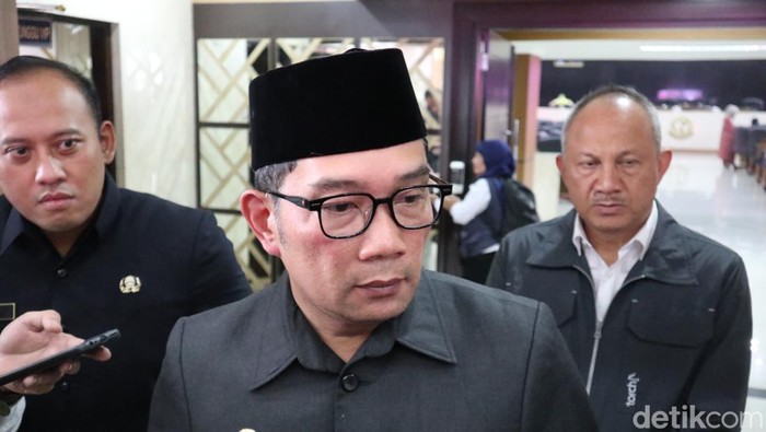 Gubernur Jabar Ridwan Kamil