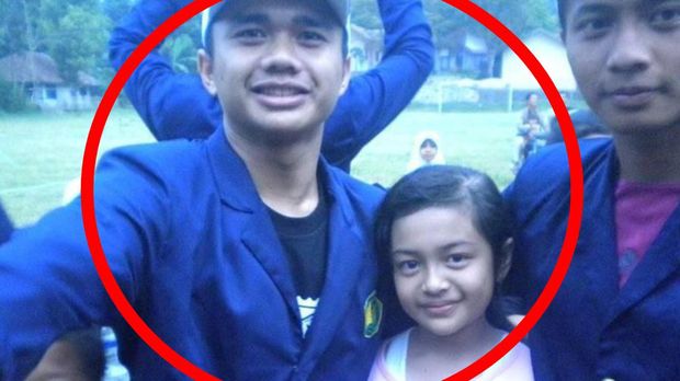 Khansa dan Kamil di tempat KKN.. 10 tahun sebelum keduanya menikah