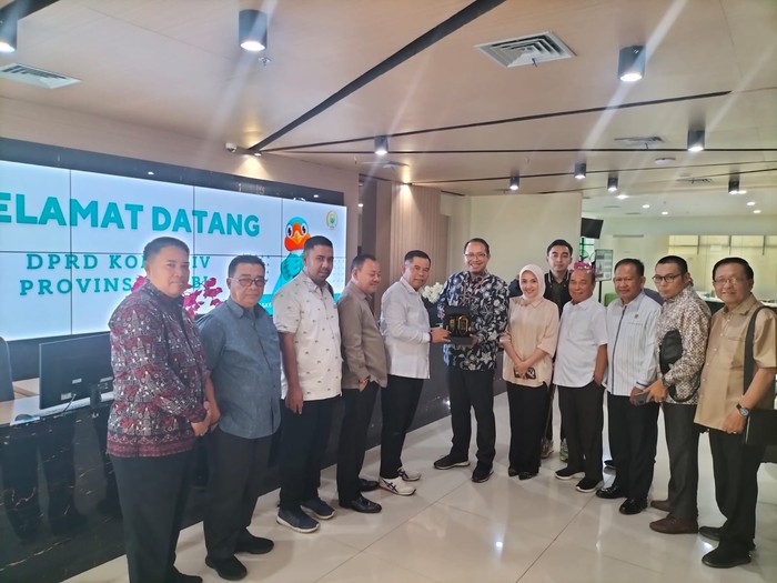 Komisi IV DPRD Jambi Kunjungi Pusat Pasar Kerja Kemenaker