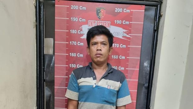 Marolap Bima Putra Situmorang (36), pencuri ban mobil yang viral hilang di Pasar Petisah Medan ditangkap. (Foto: Istimewa)