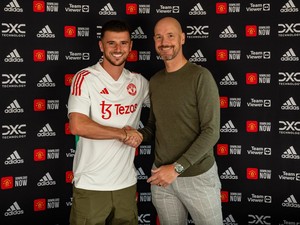 Kata-kata Pertama Mount saat Bertemu Erik ten Hag di MU