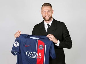 Candaan Skriniar di PSG: Belum Main Sudah Bikin Sejarah