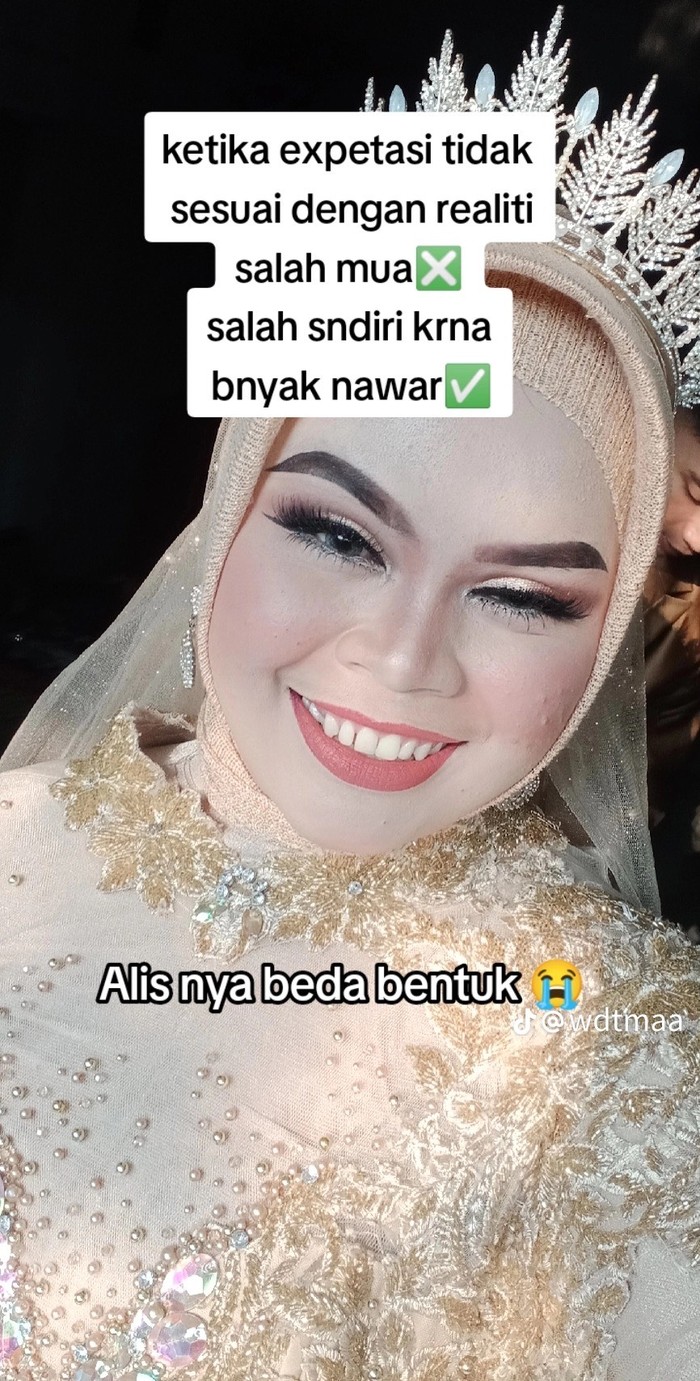 Pengalaman pengantin yang curhat karena menawar harga saat hari pernikahannya.