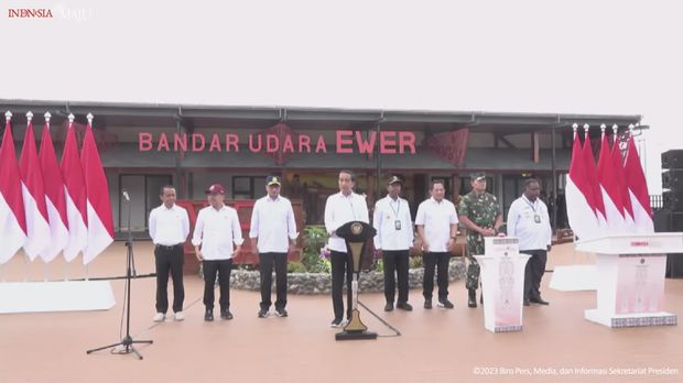 Presiden Jokowi Resmikan Terminal Bandara Ewer, Asmat, 6 Juli 2023. (Tangkapan layar Youtube Setpres RI)