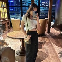 Kini Raihana Zemma Gunawan sudah beranjak remaja yang semakin terlihat ayu dan stylish. Foto: Instagram @officialputeriremajajakarta, @raihana_zemma