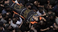 Hampir 120 orang lainnya menjadi korban luka akibat serangan itu, dengan 20 diantaranya dalam kondisi parah, menurut pernyataan kementerian tersebut.  