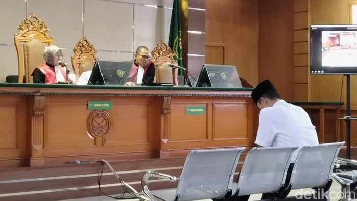 Sidang kropsi wali kota bandung yana mulyana