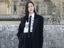 Son Ye Jin Pamer Foto Bayi