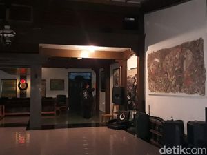 Cak Nun Dirawat di RSUP Sardjito, Kolega Sebut Kondisinya Membaik