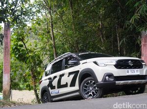 Dapat Potongan Pajak, Harga Suzuki XL7 dan Ertiga Hybrid Turun Segini