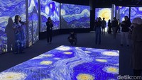 Van Gogh Alive Jakarta berlangsung di Ground Floor Mal Taman Anggrek, kawasan Jakarta Barat selama 3 bulan dari 7 Juli hingga 9 Oktober 2023. Foto: Vanita Dewi/ detikcom