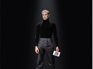 Bintang MU Garnacho Jadi Model Balenciaga, Kok Dinyinyirin?