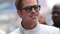 Brad Pitt juga menuai kecaman dari perkumpulan aktor tersebut karena memilih melanjutkan syuting Apex tanpa memakai aktor dari organisasi tersebut. Foto: Instagram @bradpittofflcial