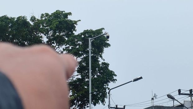 CCTV yang merekam aksi remaja nekat di Garut