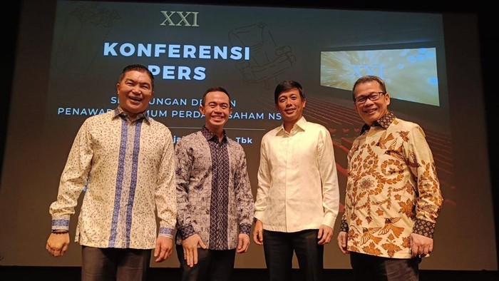 Perusahaan pengelola bioskop Cinema XXI, PT Nusantara Sejahtera Raya akan melantai di bursa. Harga saham yang ditawarkan Rp 270 hingga Rp 288 per saham.