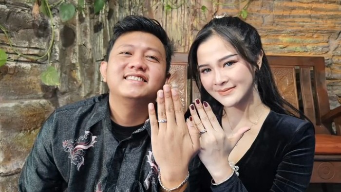 Denny Caknan dan Bella Bonita
