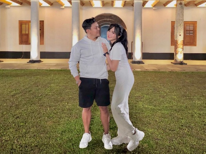 Denny Caknan dan Bella Bonita