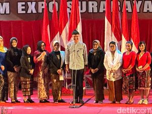 Bertemu Emak-emak Gemar, Ganjar Terima Masukan Nasib Perempuan