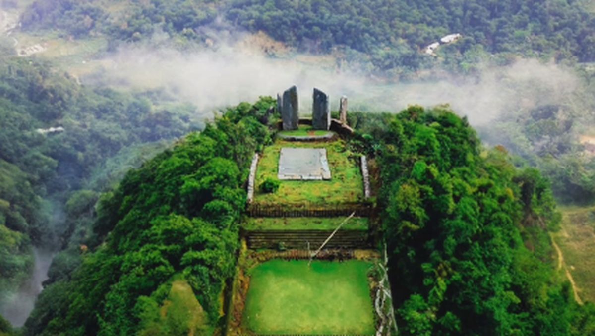 Ini Penampakan Gunung Padang Versi AI, Apakah Mirip Aslinya?