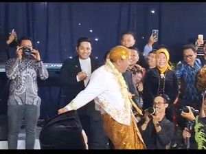 Jatim Sepekan: Pernikahan Denny Caknan-Petaka Mahasiswa Asing UB Terseret Ombak
