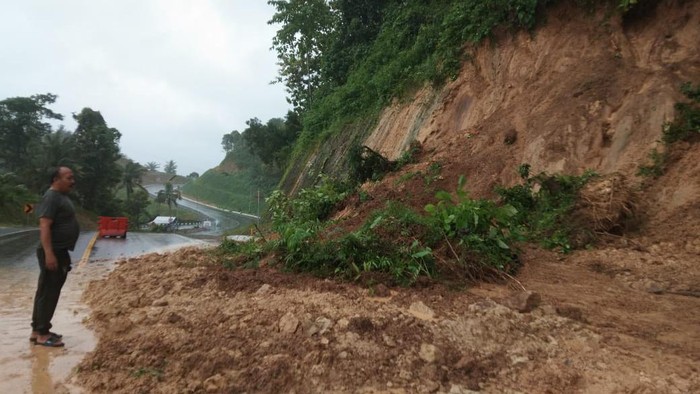 jalur lingkar selatan longsor