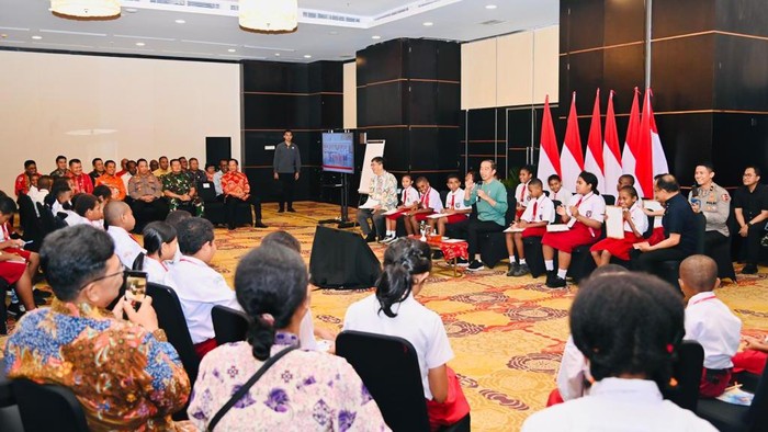Jokowi Bertemu Pelajar Papua