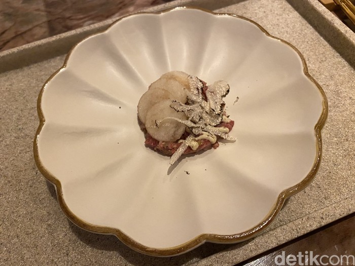 Jung Chan Dining berkolaborasi dengan Chef Denny Gunawan di Sheraton Grand Jakarta