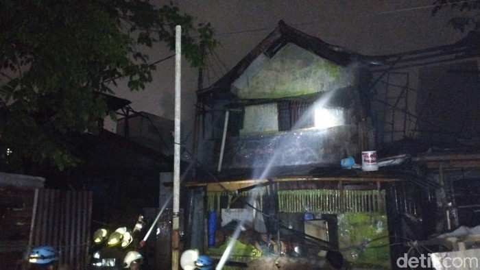 Kebakaran di Setiabudi, Jaksel (Brigitta Belia/detikcom)