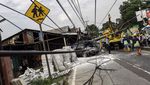 Penampakan Tiang Listrik Ditabrak Mobil, PLN Langsung Turun Tangan