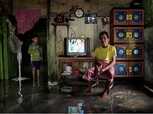 Kompetisi Foto Kelestarian Alam, Satu Objek: Derita Banjir Rob Jawa